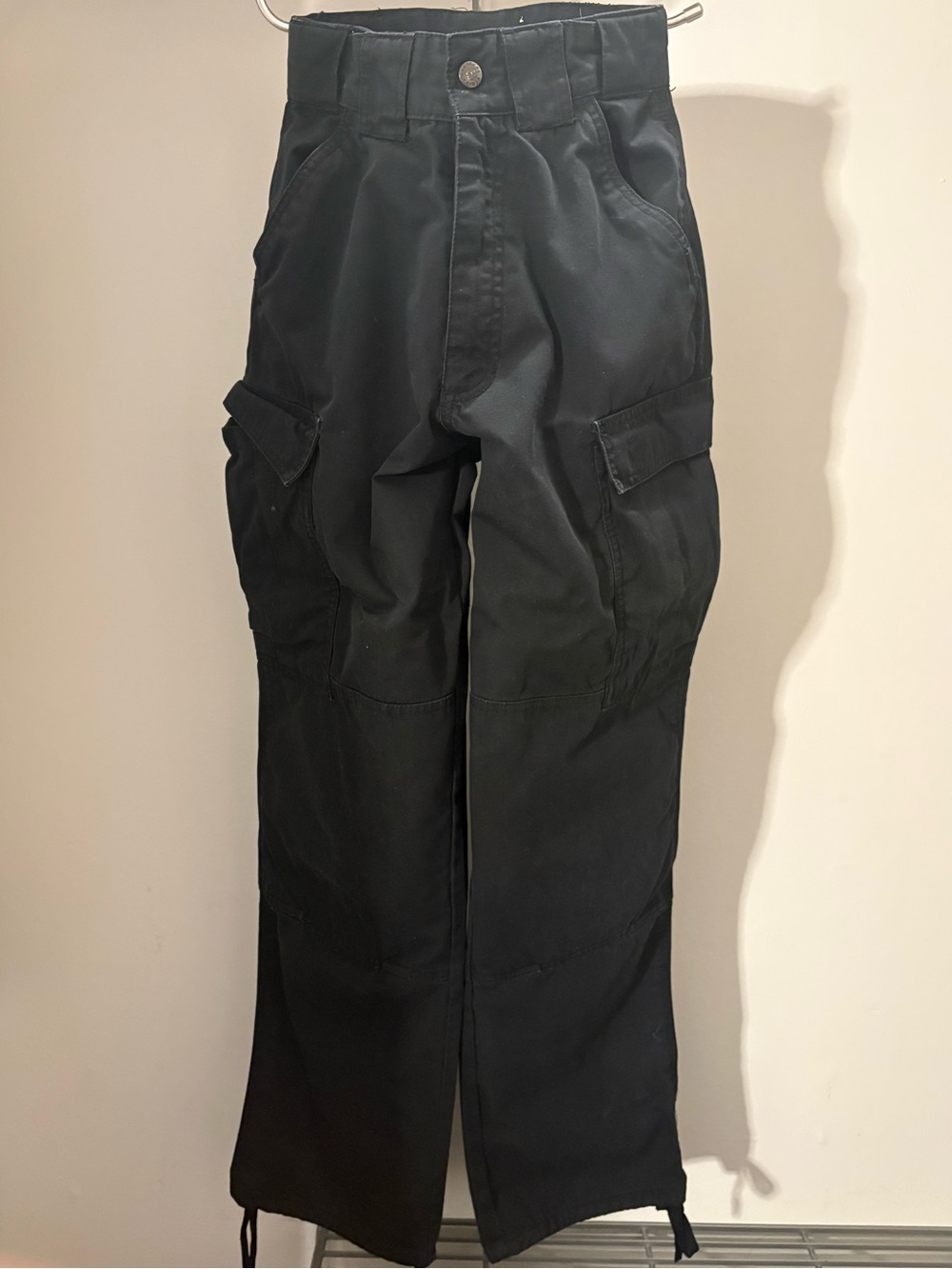 Black 511 Cargo Pants - Durable knee pads tactical series style